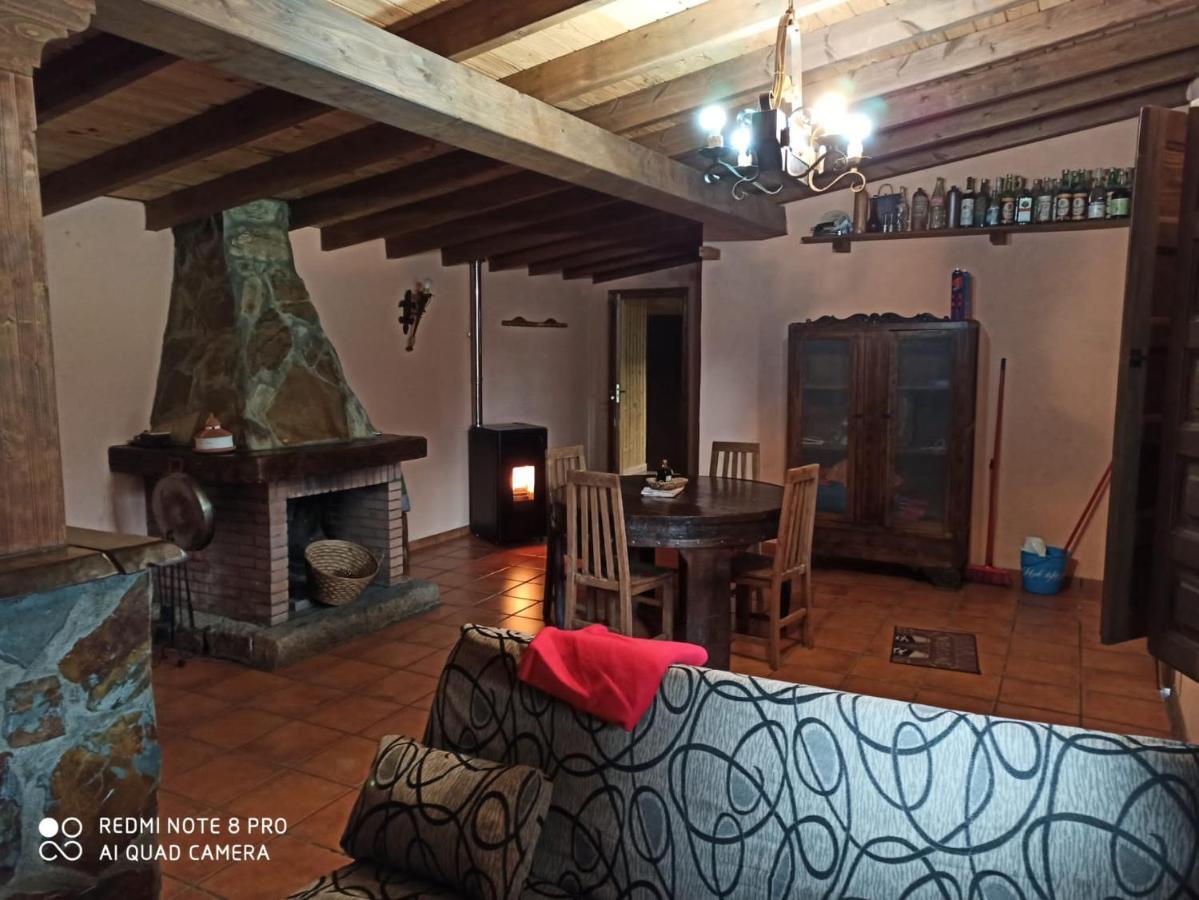 Casa Penelas Petin Ngoại thất bức ảnh